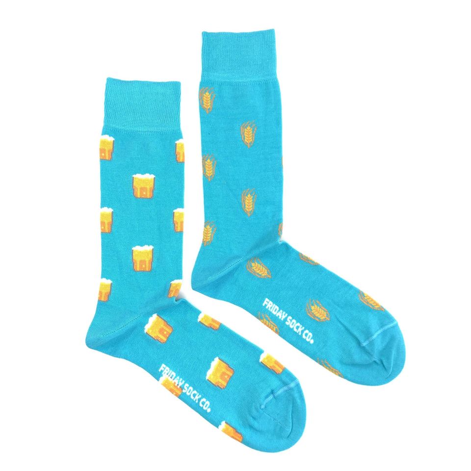 Men's Turquoise Barley & Beer Mismatched Socks