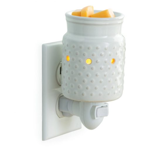 White Hobnail Warmer