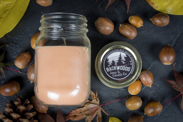 Acorn harvest large mason