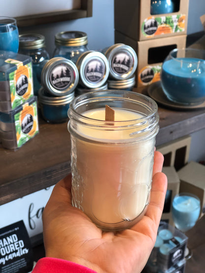 Vanilla bean wood wick candle